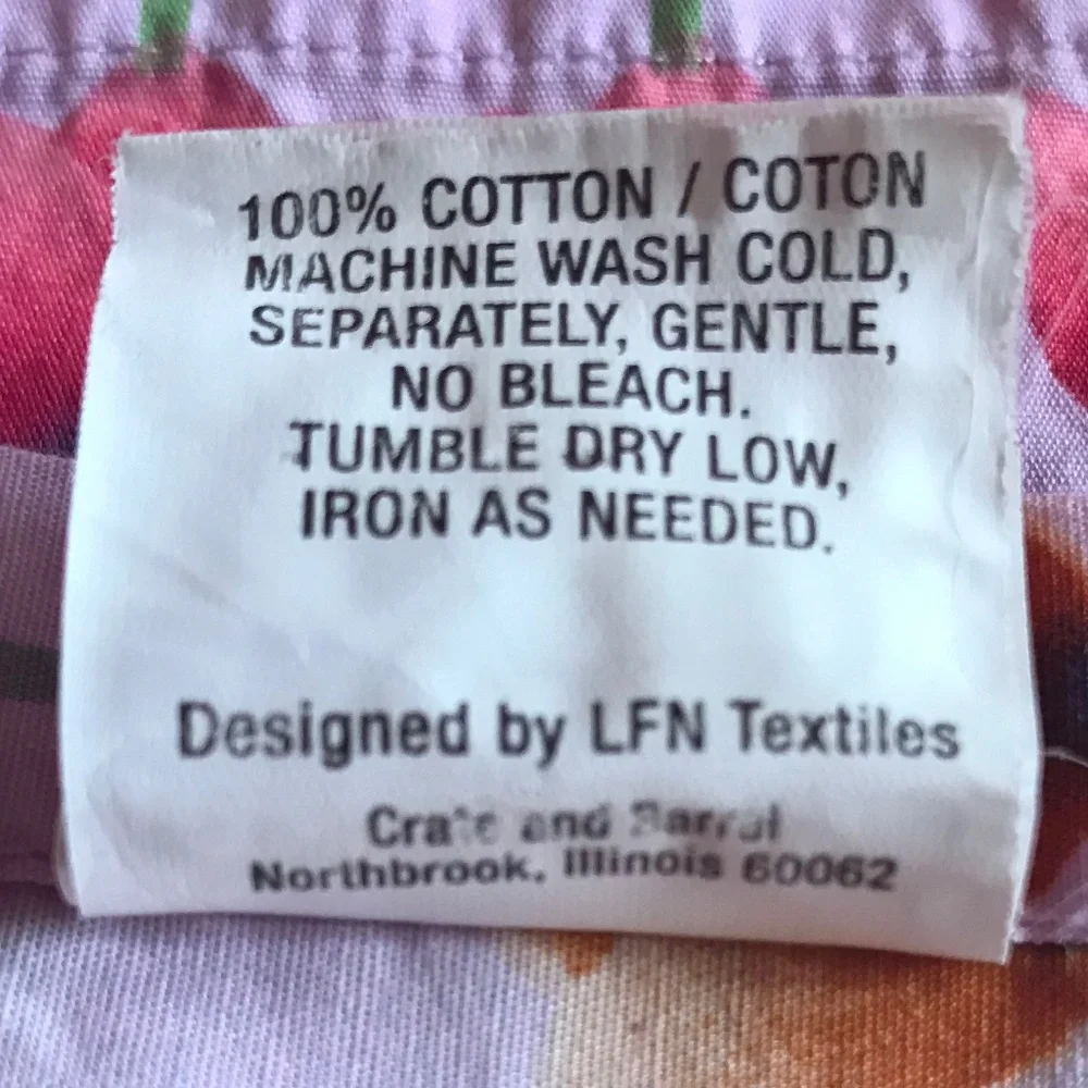 Set of 6 Crate & Barrel 🌷 🌷 lilac cocktail napkins